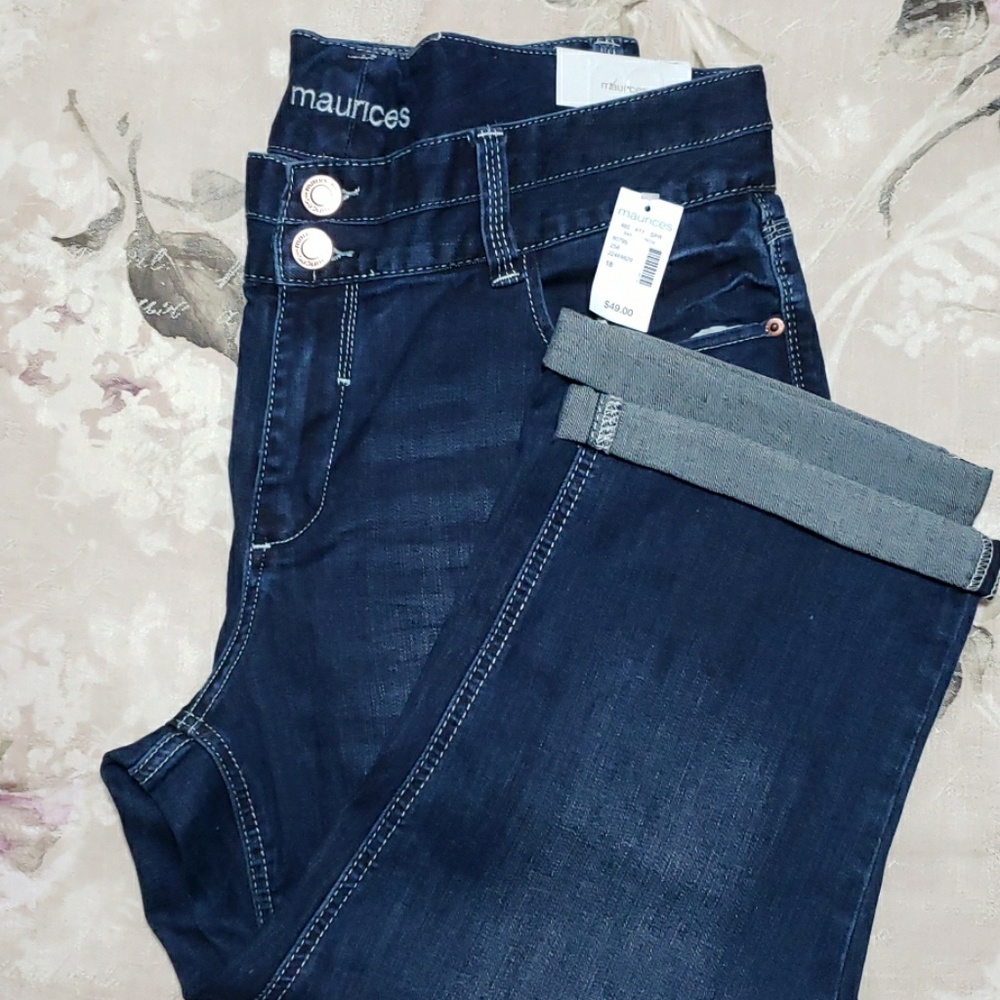 Maurices Capri Jeans  Size 18